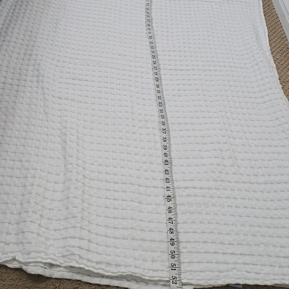 Royal Tradition White Waffle Knit Throw‎ Blanket 52